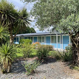 https://hotel-bel-air-crevin.inbrittany.com